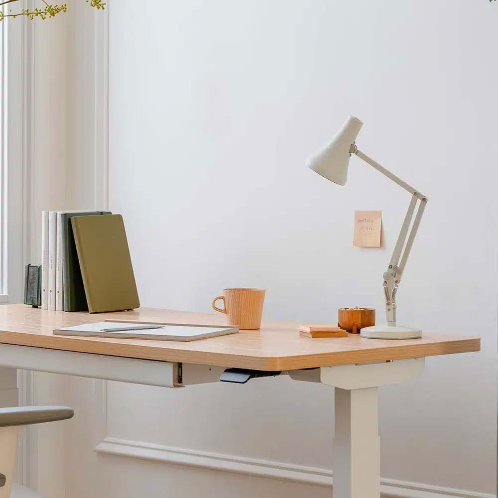 90 Mini Mini Desk Lamp Jasmine White