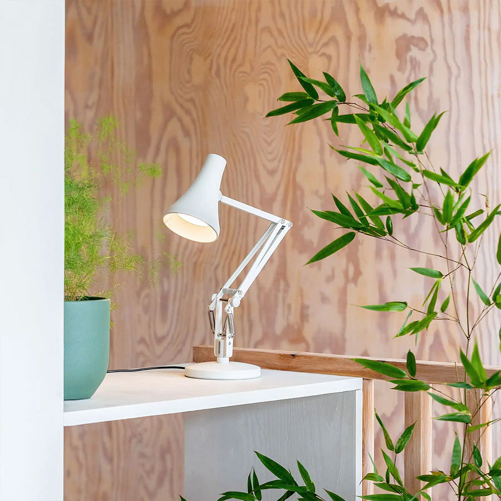 90 Mini Mini Desk Lamp Jasmine White