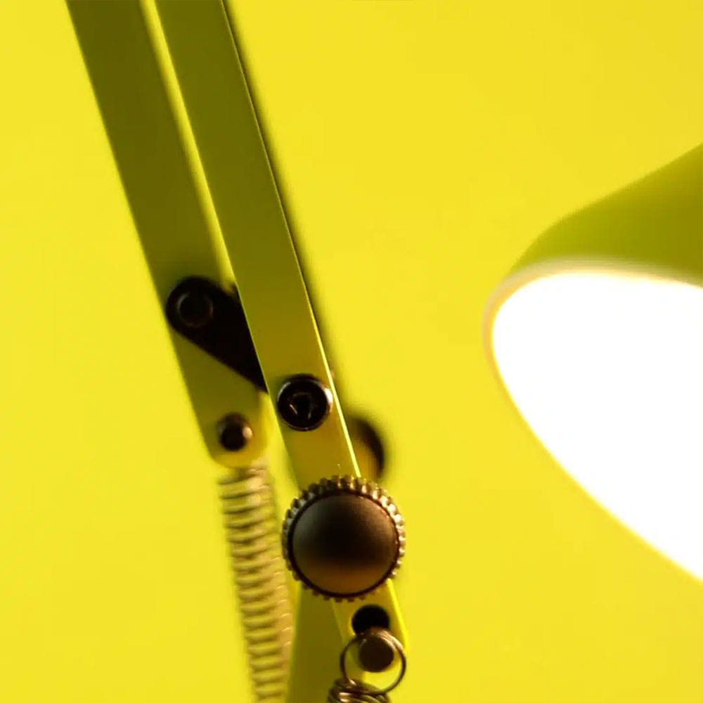 90 Mini Mini Desk Lamp Avocado Green