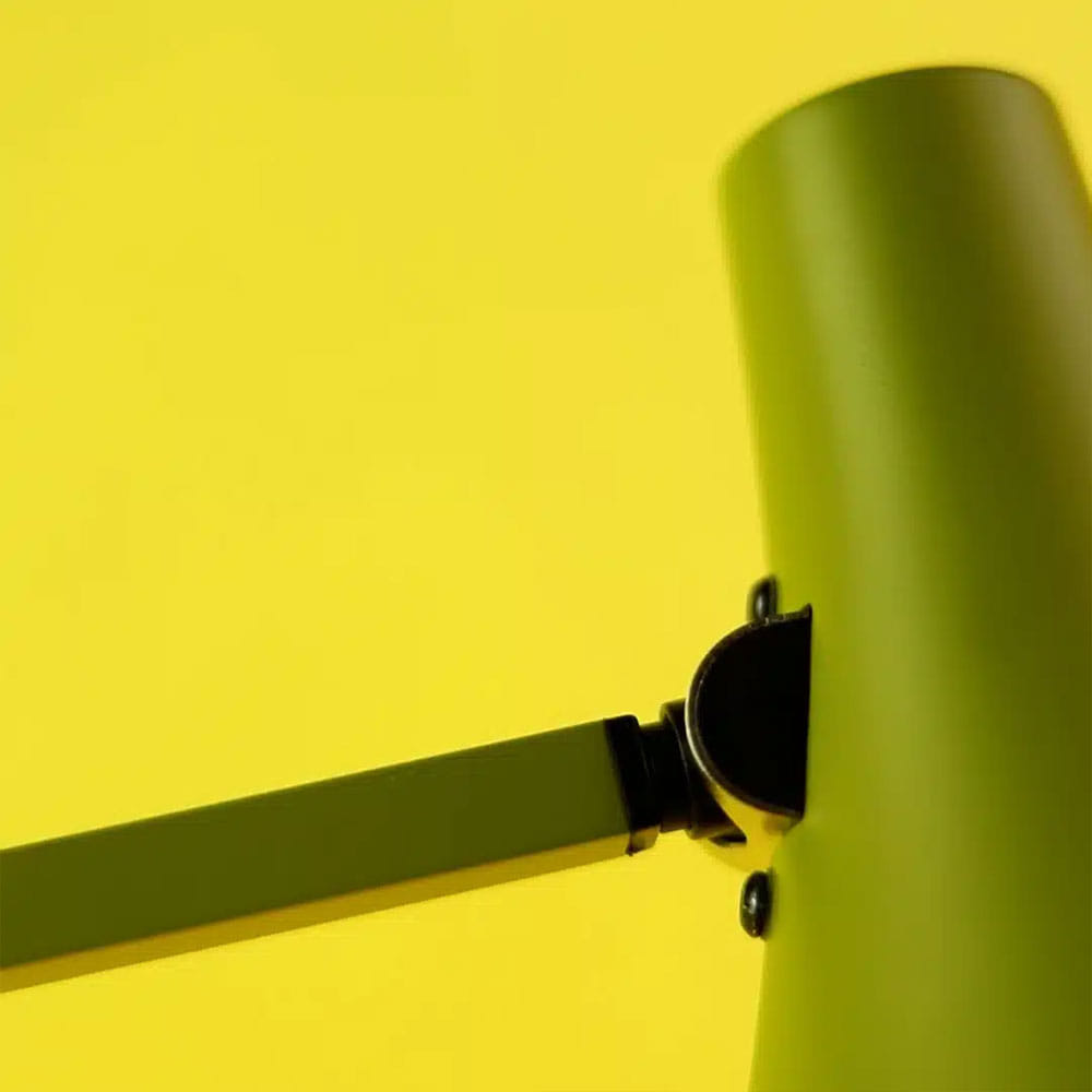 90 Mini Mini Desk Lamp Avocado Green