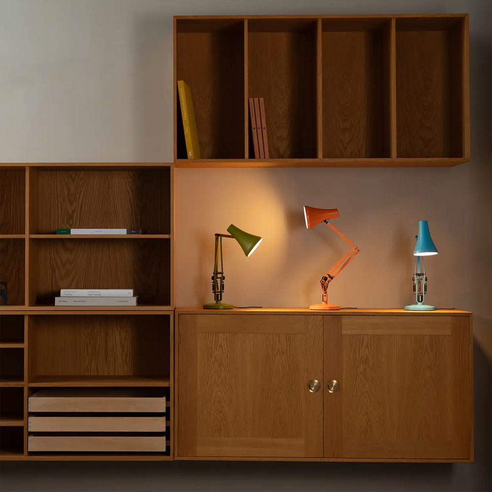 90 Mini Mini Desk Lamp Avocado Green