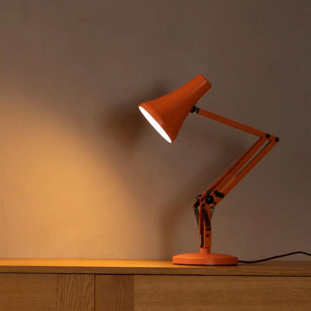 90 Mini Mini Desk Lamp Sunburnt Orange