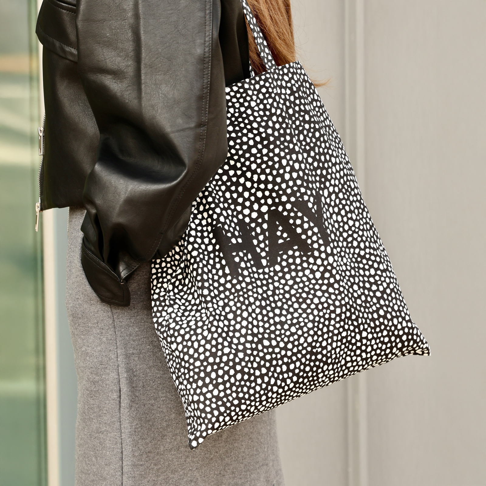 [재고보유]헤이 에코백 토트백 Tote Bag Black Dot