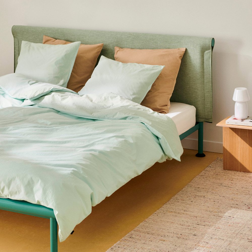 Bed 150