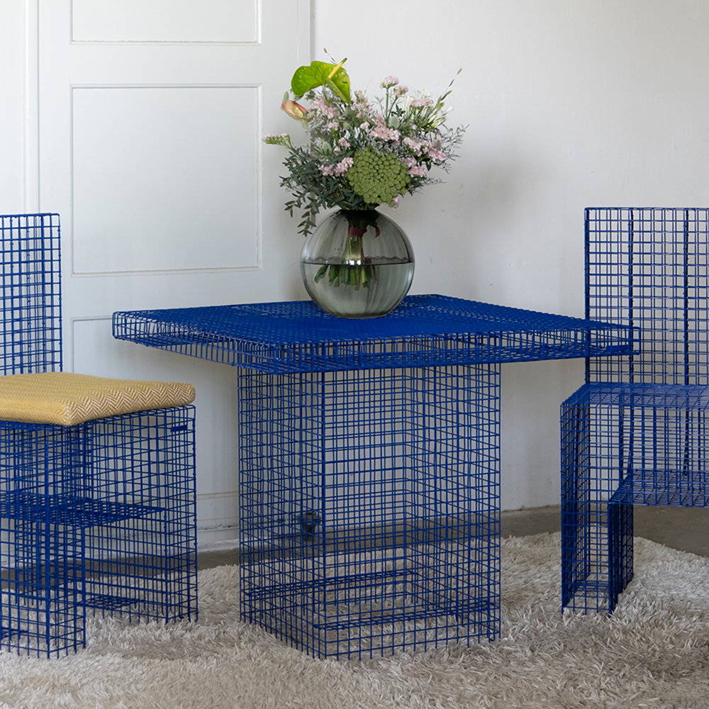 카라거 디자인 와이어 테이블 WIRE TABLE
