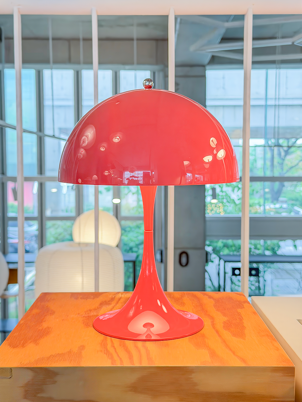 판텔라 250 테이블 램프 코랄 상품 이미지 1